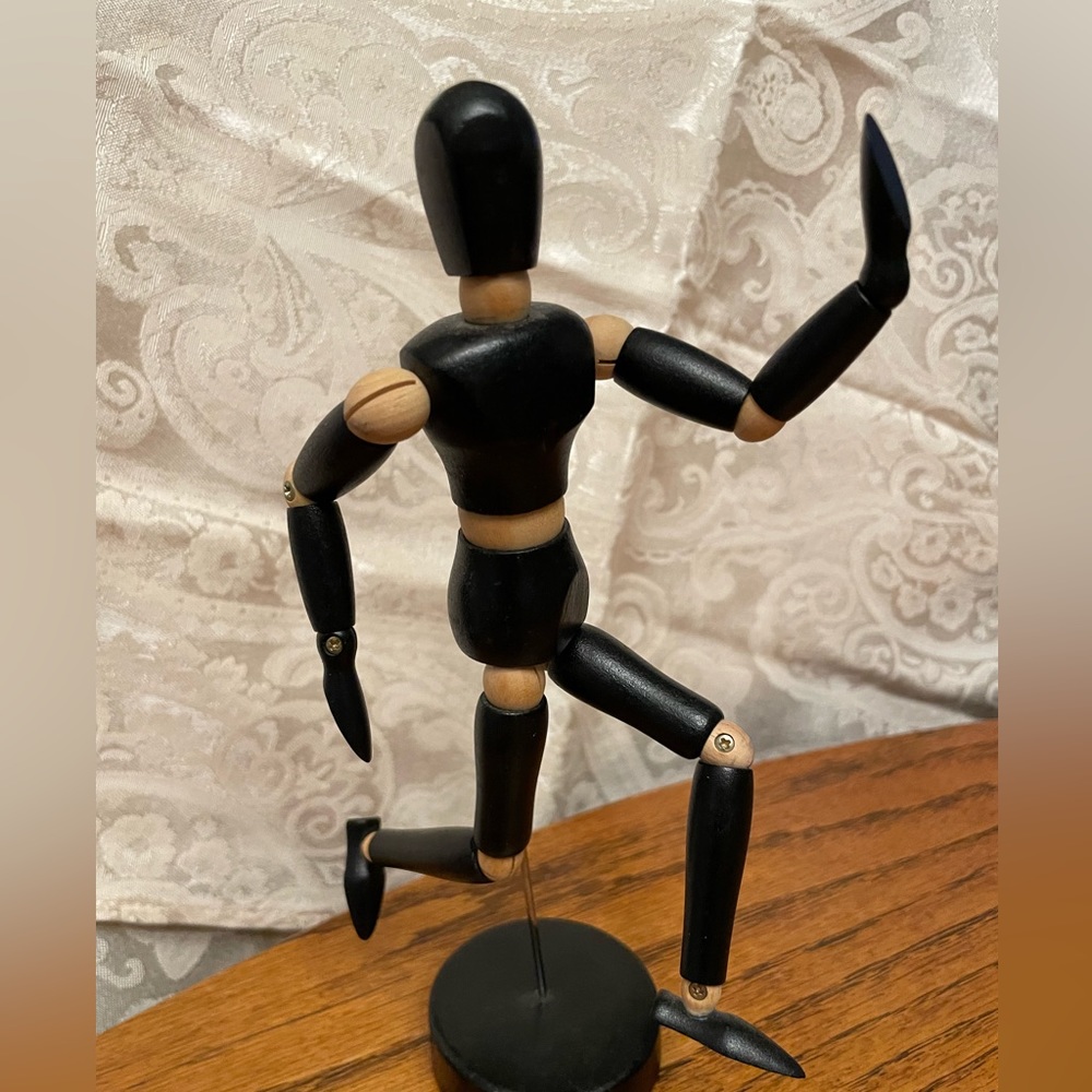 Art mannequin @8.5” high